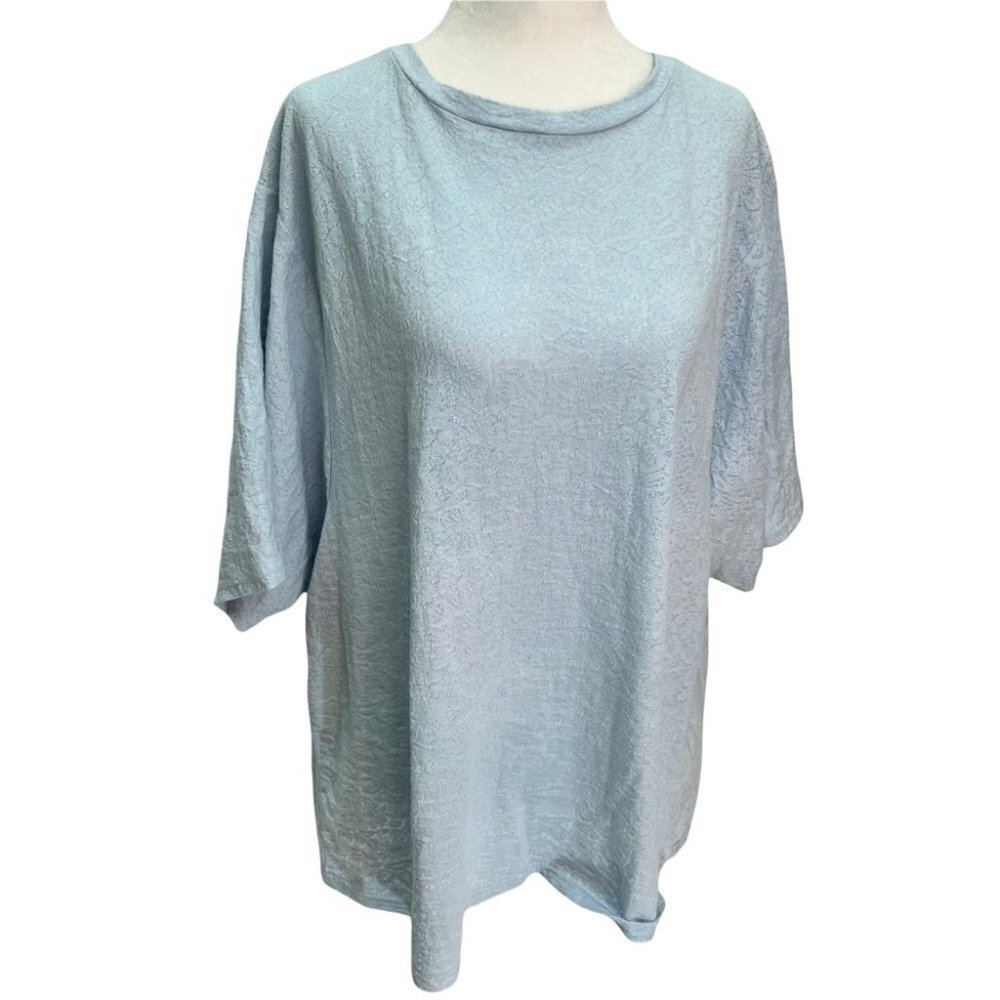𝅺topshop💙boyfriend T-Shirt Light Blue Flower Embossed Size M/L